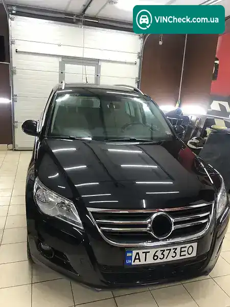 Volkswagen Tiguan 2010, фото з оголошення 1 з 19, VIN WVGAV7AX2BW504720