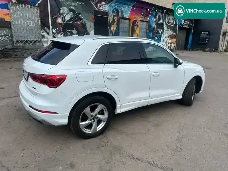 Audi Q3 2021, фото з оголошення 2 з 21, VIN WA1AUCF37M1095744