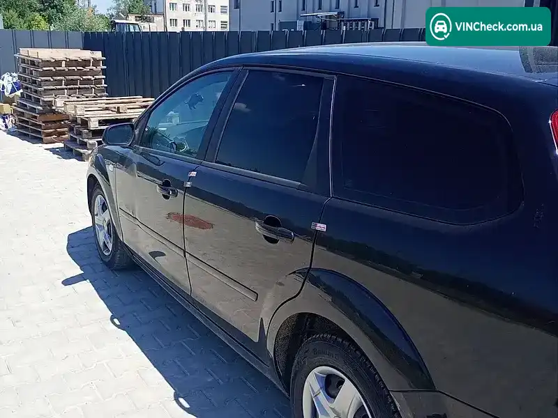 Ford Focus 2007, фото з оголошення 2 з 9, VIN WF0WXXGCDW7M21147