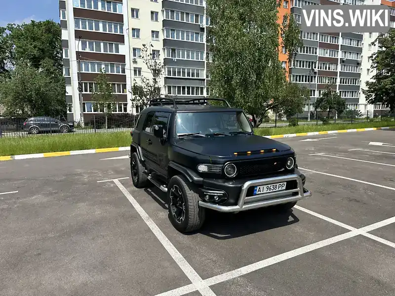 Toyota FJ Cruiser 2008, фото з оголошення 2 з 21, VIN JTEBU11F48K032287