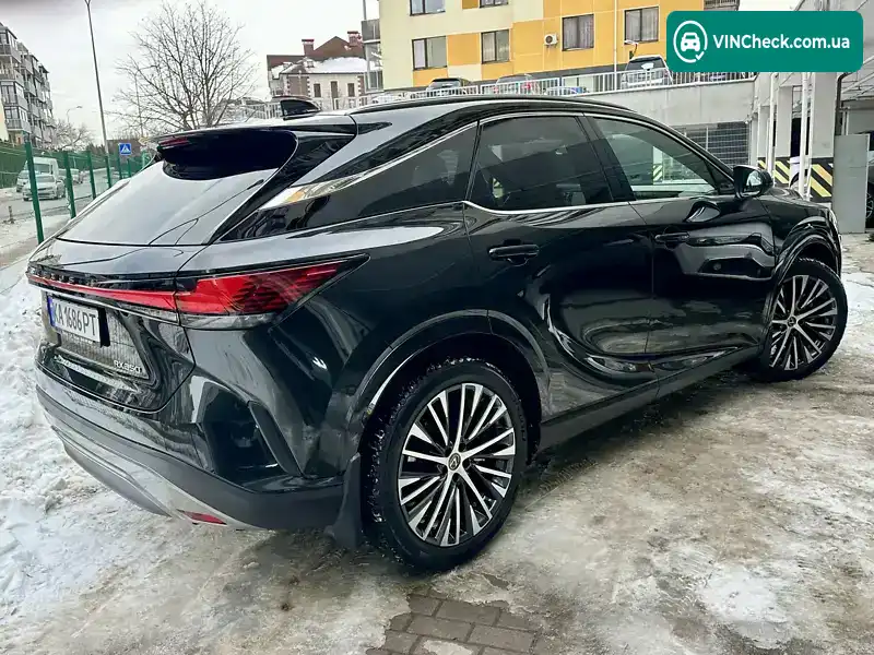 Lexus RX 2023, фото з оголошення 2 з 21, VIN JTJCHBJA802002122