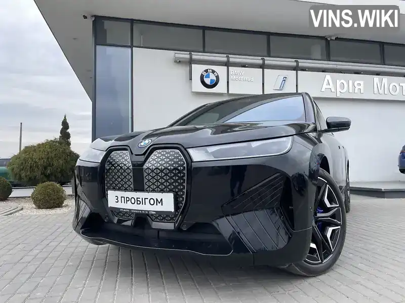 BMW iX 2022, фото з оголошення 2 з 21, VIN WB523CF05NCK44317