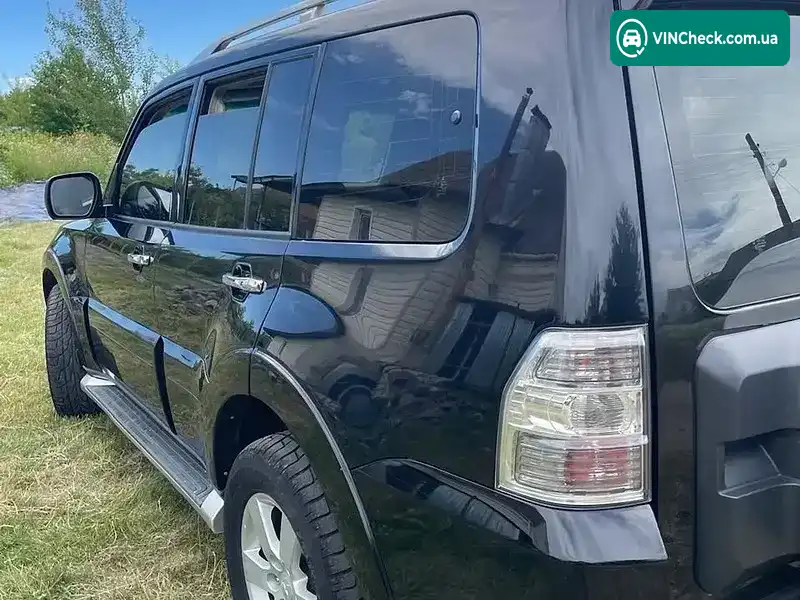 Mitsubishi Pajero Wagon 2008, фото з оголошення 2 з 20, VIN JMYLYV98W8J724941