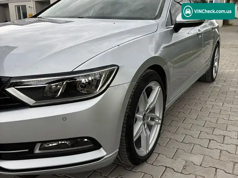 Volkswagen Passat 2015, фото з оголошення 2 з 20, VIN WVWZZZ3CZFE462197