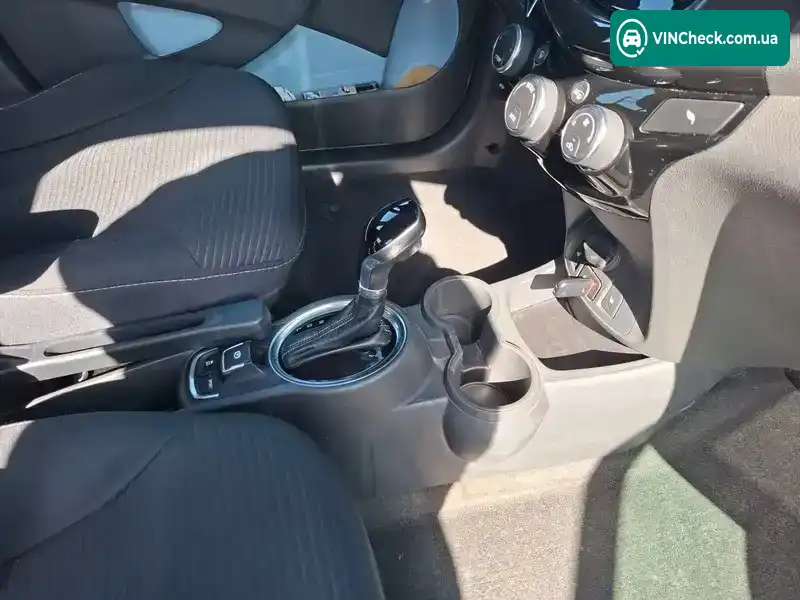 Chevrolet Spark 2016, фото з оголошення 2 з 20, VIN KL8CK6S01GC600812