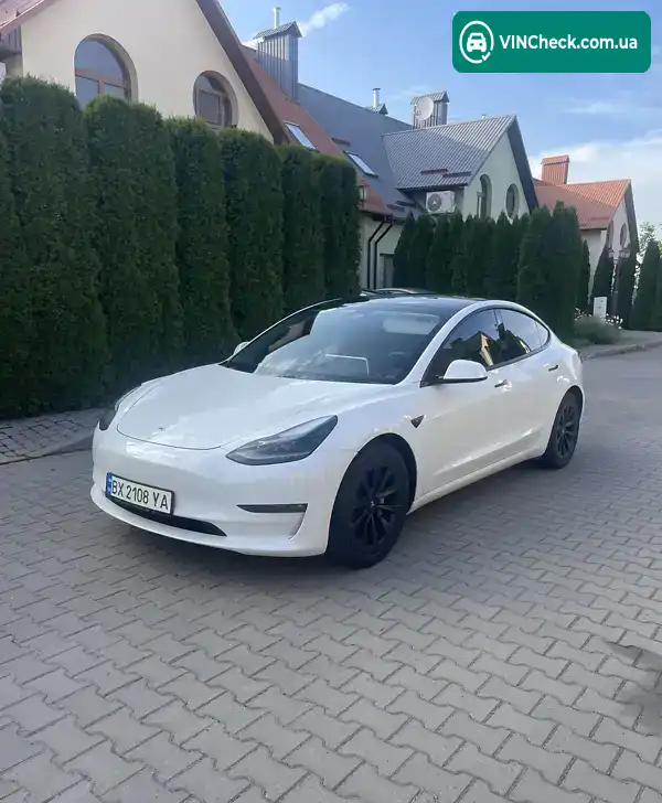 Tesla Model 3 2021, фото з оголошення 1 з 16, VIN 5YJ3E1EB3MF045116