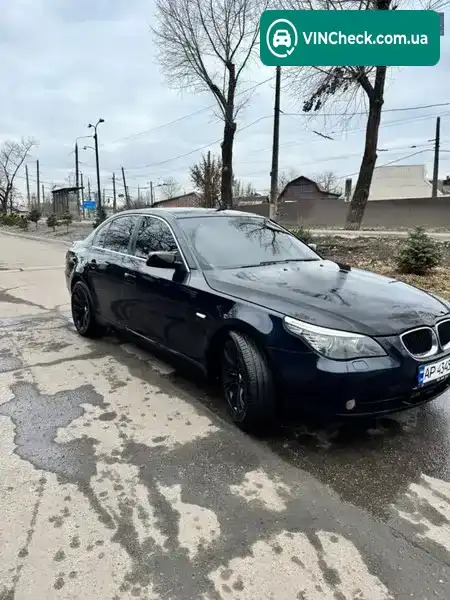 BMW 5 Series 2007, фото з оголошення 2 з 21, VIN WBANU11030CJ25004