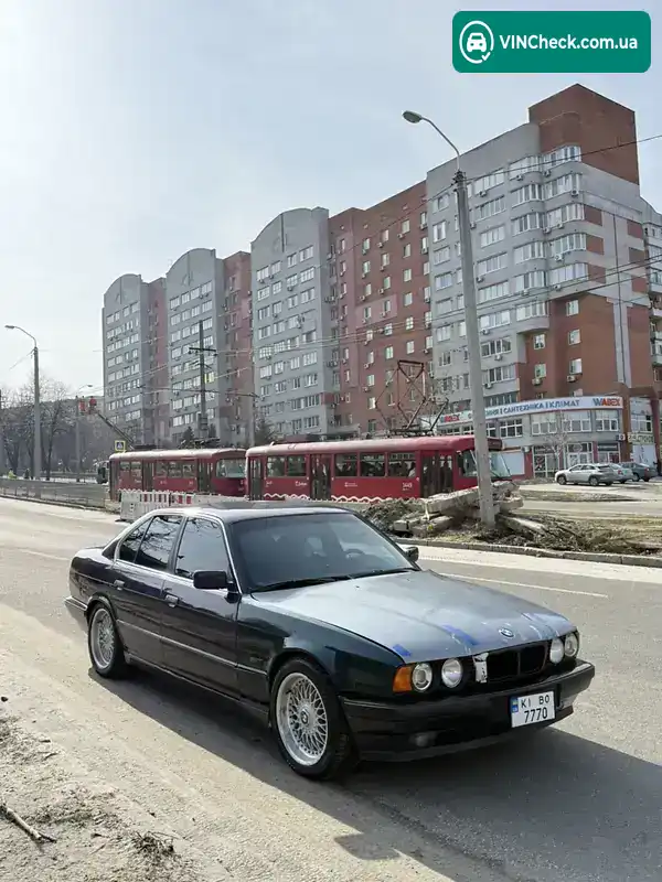 BMW 5 Series 1994, фото з оголошення 1 з 15, VIN WBAHB51080GH07816
