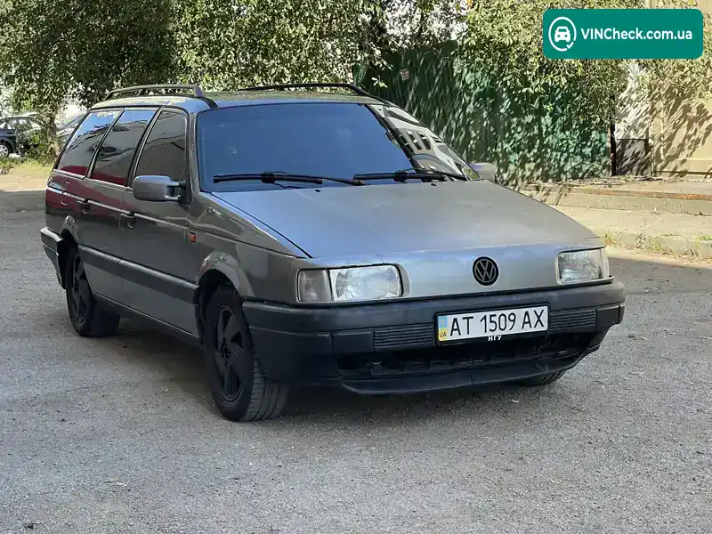 Volkswagen Passat 1993, фото з оголошення 2 з 21, VIN WVWZZZ31ZPE155512
