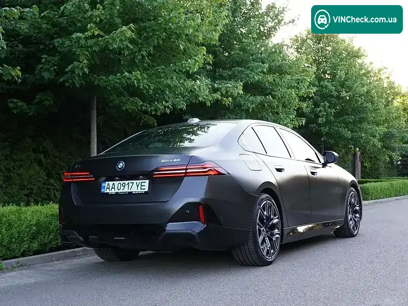 BMW i5 2024, фото з оголошення 2 з 21, VIN WBY33FK07RCR50144