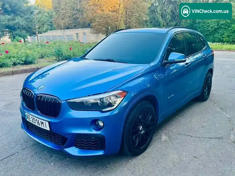 BMW X1 2018, фото з оголошення 2 з 20, VIN WBXHU7C39J5H45698