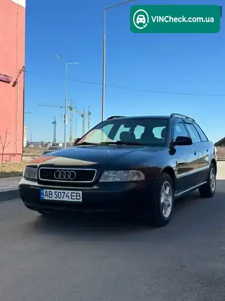 Audi A4 1996, фото з оголошення 1 з 10, VIN WAUZZZ8DZTA183861