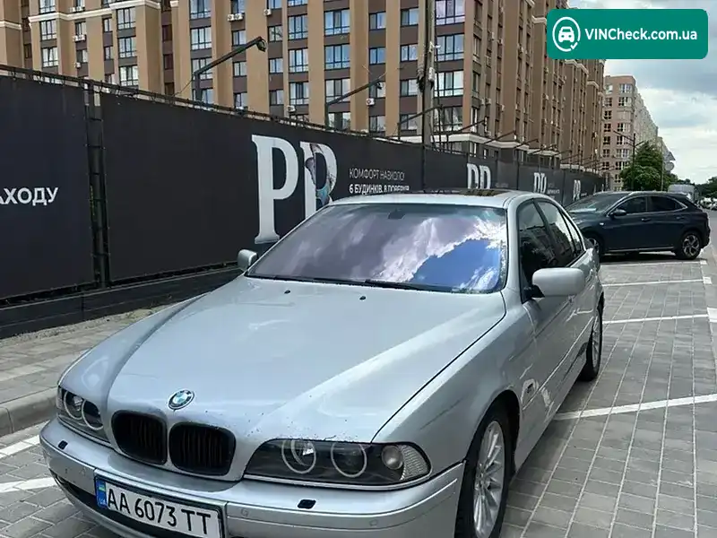 BMW 5 Series 2001, фото з оголошення 1 з 20, VIN WBADL81080GX49736