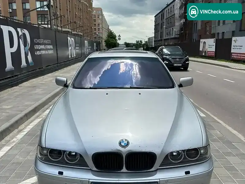 BMW 5 Series 2001, фото з оголошення 2 з 20, VIN WBADL81080GX49736