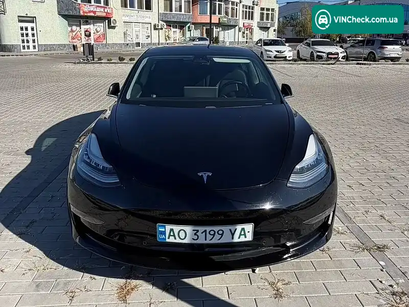 Tesla Model 3 2019, фото з оголошення 2 з 11, VIN 5YJ3E1EA1KF434583