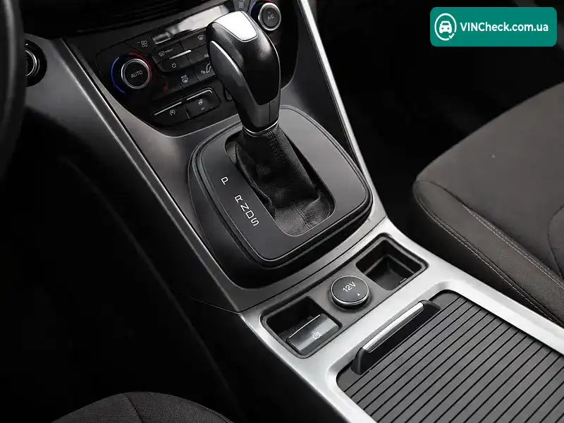 Ford Kuga 2017, фото з оголошення 2 з 15, VIN WF0AXXWPMAHC00331