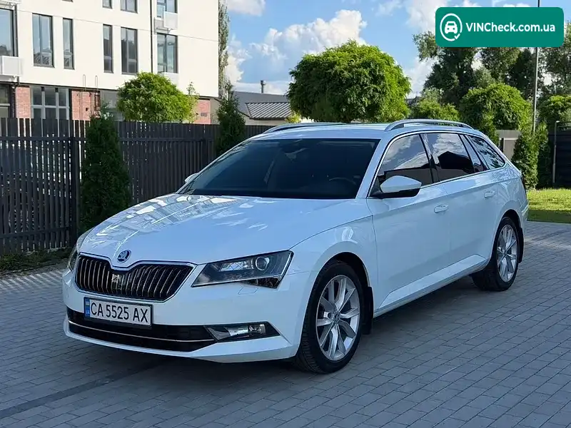 Skoda Superb 2016, фото з оголошення 2 з 20, VIN TMBJH7NP4H7501231