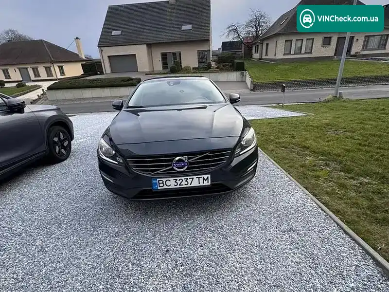 Volvo V60 2013, фото з оголошення 1 з 19, VIN YV1FW848BE1186561