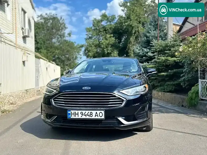 Ford Fusion 2019, фото з оголошення 1 з 11, VIN 3FA6P0MU9KR167629