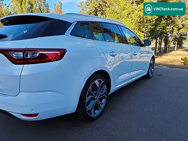 Renault Megane 2017, фото з оголошення 2 з 12, VIN VF1RFB00X57792530