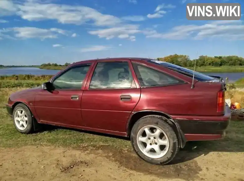 Opel Vectra 1990, фото з оголошення 2 з 14, VIN W0L000089L1255661