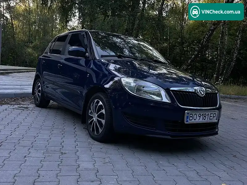 Skoda Fabia 2011, фото з оголошення 2 з 20, VIN TMB1SB5J0C3040500