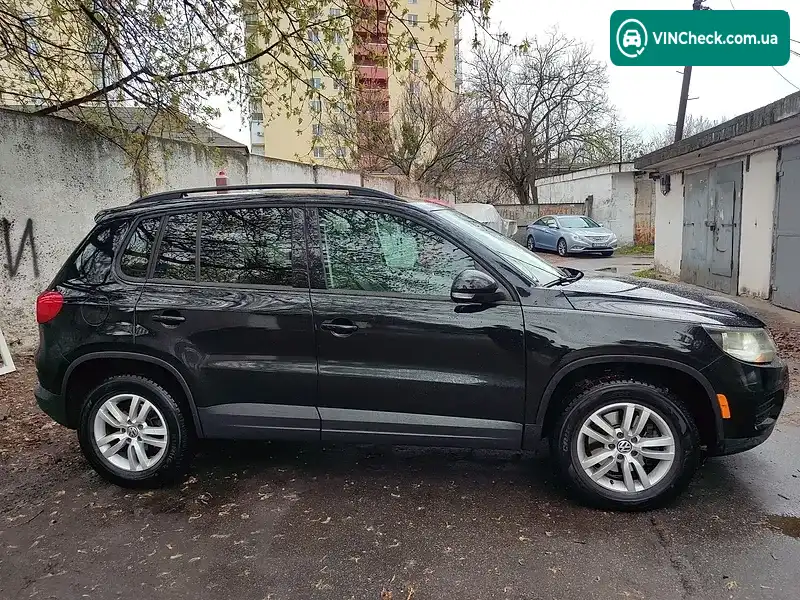 Volkswagen Tiguan 2015, фото з оголошення 1 з 19, VIN WVGAV7AXXGW556152