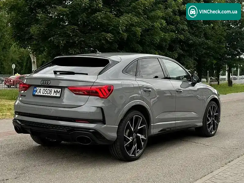 Audi RS Q3 2023, фото з оголошення 2 з 20, VIN WUAZZZF39R1901803