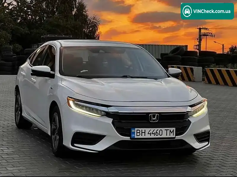Honda Insight 2018, фото з оголошення 2 з 16, VIN 19XZE4F5XKE005641