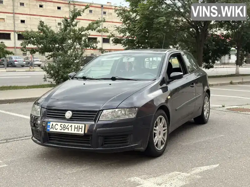 Fiat Stilo 2002, фото з оголошення 1 з 10, VIN ZFA19200000241867