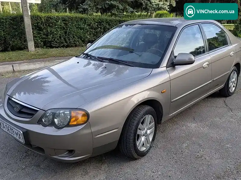 Kia Shuma 2002, фото з оголошення 2 з 10, VIN KNEFB247235114426
