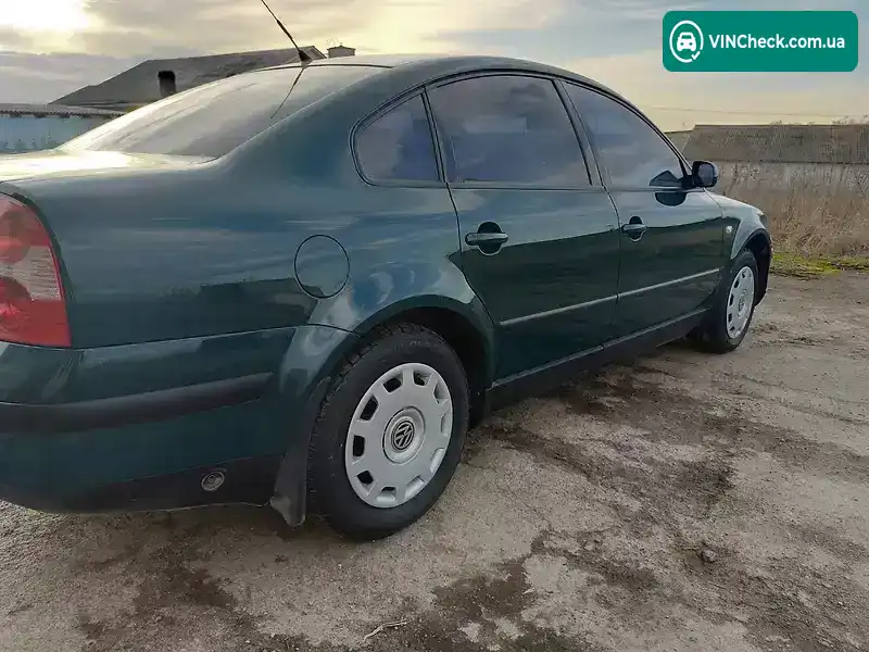 Volkswagen Passat 2001, фото з оголошення 2 з 10, VIN WVWZZZ3BZ2P000192