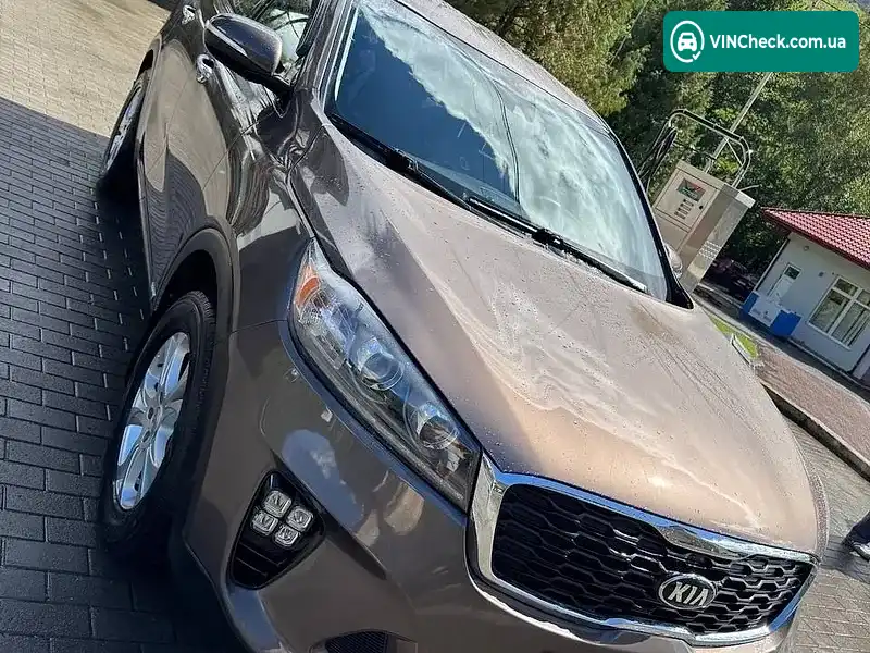 Kia Sorento 2019, фото з оголошення 1 з 20, VIN 5XYPGDA34LG626918
