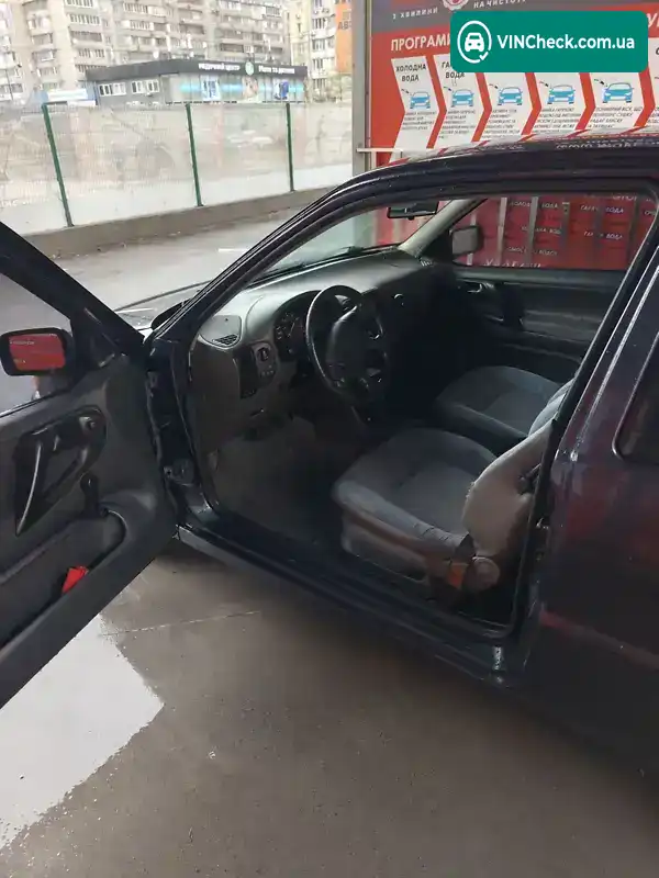 Volkswagen Polo 1996, фото з оголошення 2 з 15, VIN WVWZZZ6NZVW018421
