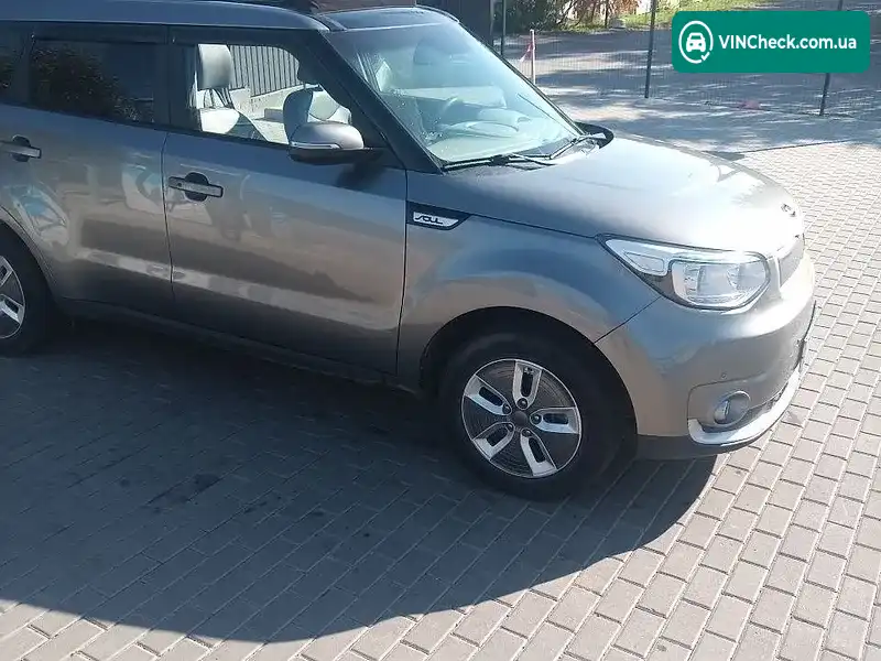Kia Soul 2017, фото з оголошення 2 з 20, VIN KNDJX3AE2J7026183