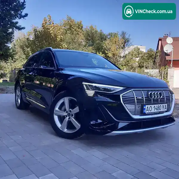 Audi e-tron 2020, фото з оголошення 1 з 20, VIN WAUZZZGE5MB011019