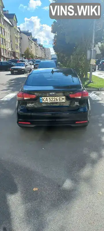 Kia Forte 2018, фото з оголошення 2 з 13, VIN 3KPFK4A73JE266791