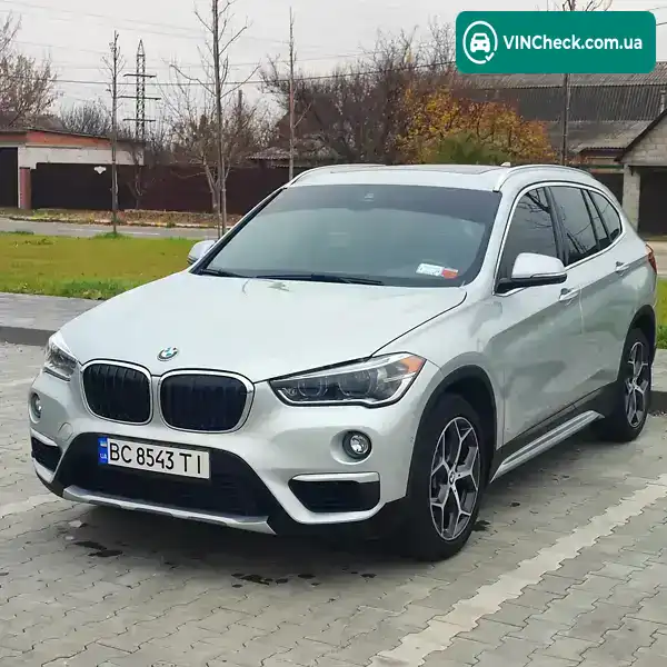 BMW X1 2018, фото з оголошення 2 з 19, VIN WBXHT3C52K5L38107