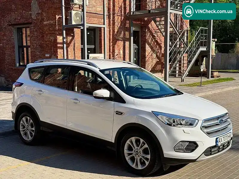 Ford Kuga 2019, фото з оголошення 2 з 21, VIN WF0AXXWPMAKJ59819