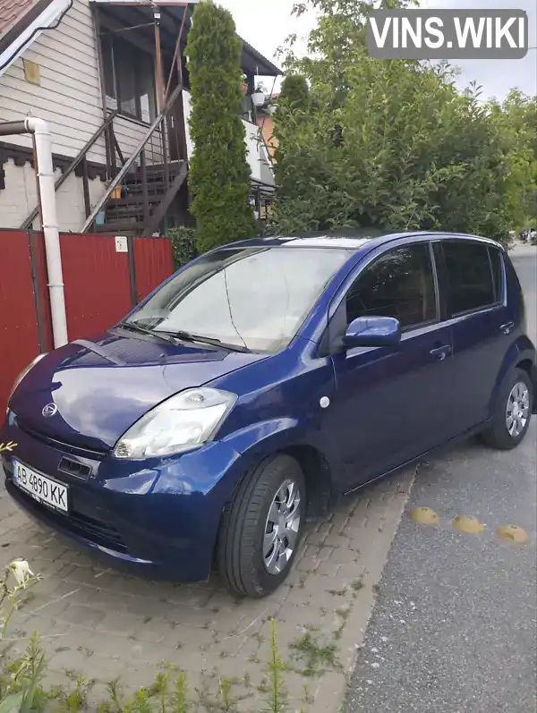 Daihatsu Sirion 2006, фото з оголошення 1 з 13, VIN JD1GM301261032741