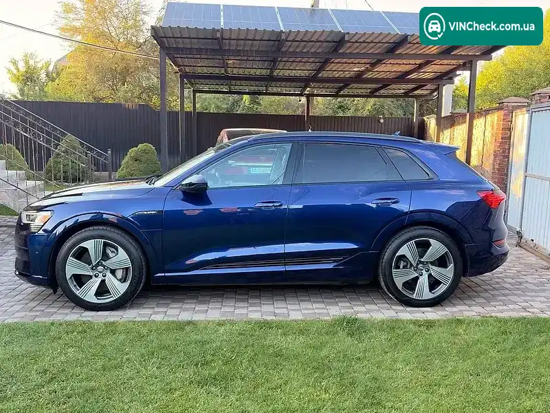 Audi e-tron 2021, фото з оголошення 1 з 20, VIN WA1AAAGE0NB012888