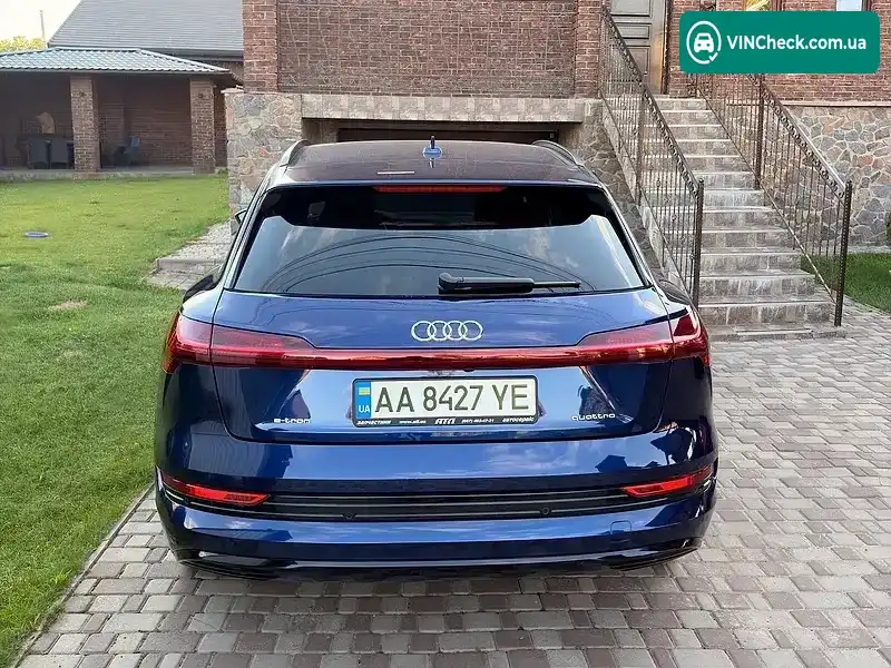 Audi e-tron 2021, фото з оголошення 2 з 20, VIN WA1AAAGE0NB012888