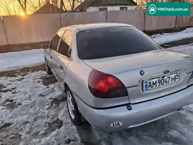 Ford Mondeo 1998, фото з оголошення 1 з 18, VIN WF0FXXGBBFHJ97920