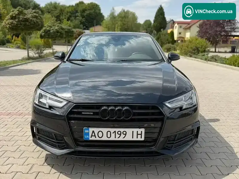 Audi A4 2018, фото з оголошення 1 з 17, VIN WAUENAF43JA116728