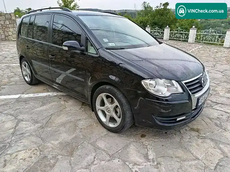 Volkswagen Touran 2008, фото з оголошення 2 з 15, VIN WVGZZZ1TZ8W118112
