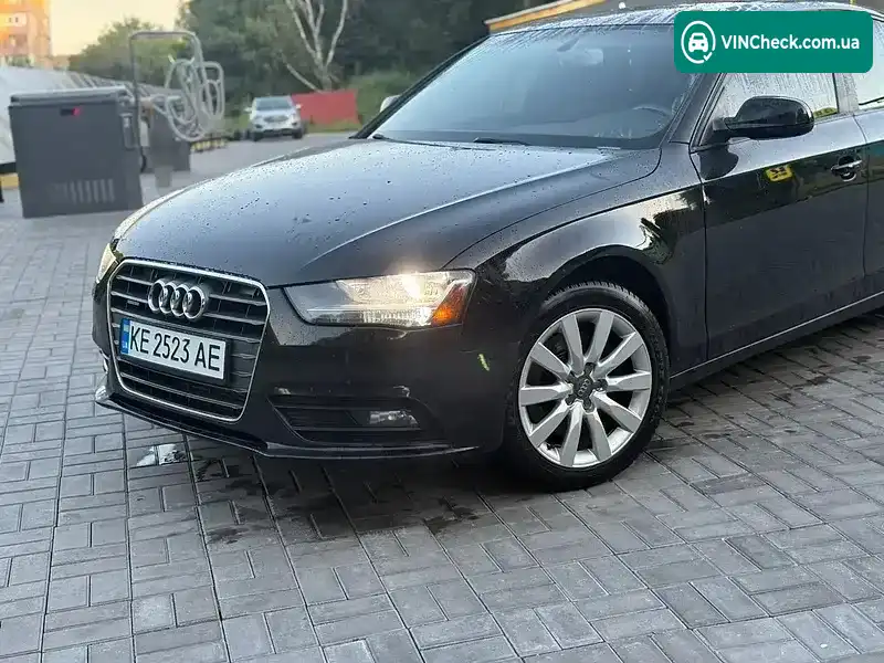 Audi A4 2013, фото з оголошення 1 з 18, VIN WAUBFAFLXEA031916