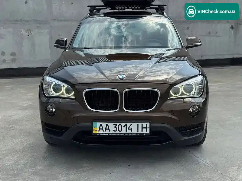 BMW X1 2014, фото з оголошення 2 з 19, VIN WBAVY11050VZ66394