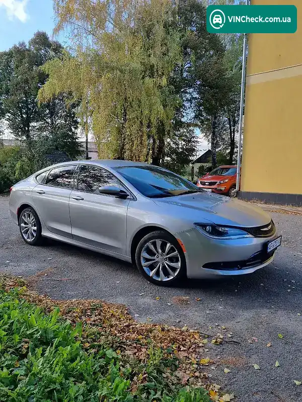 Chrysler 200 2014, фото з оголошення 1 з 18, VIN 1C3CCCBB6FN613664