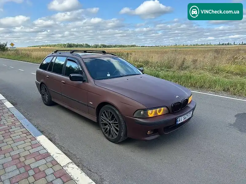 BMW 5 Series 2000, фото з оголошення 2 з 10, VIN WBADP61050GS42947