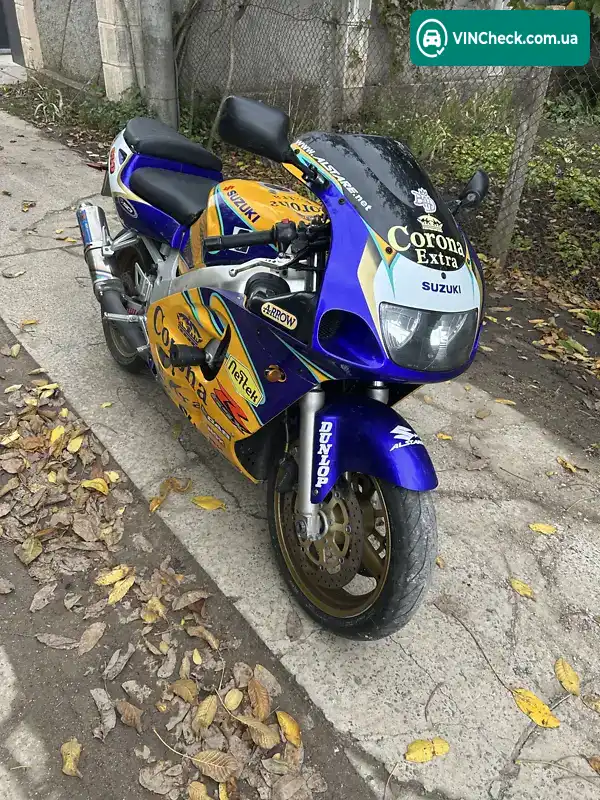 Suzuki GSX-R 600 2000, фото з оголошення 2 з 15, VIN JS1AD311200105831